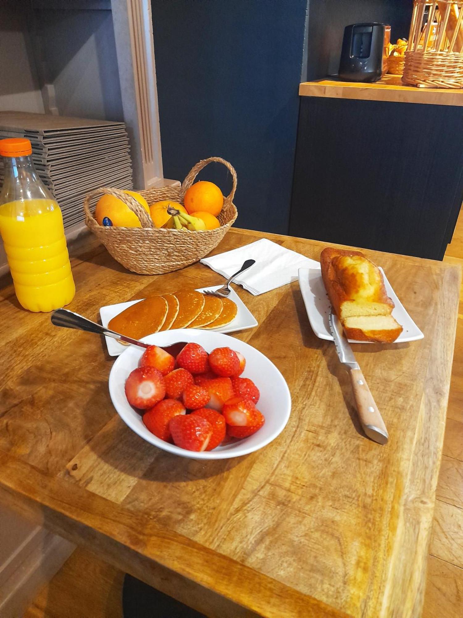 Hotel Restaurant L'Art Des Mets By Cote Jardin Conilhac-Corbières Kültér fotó