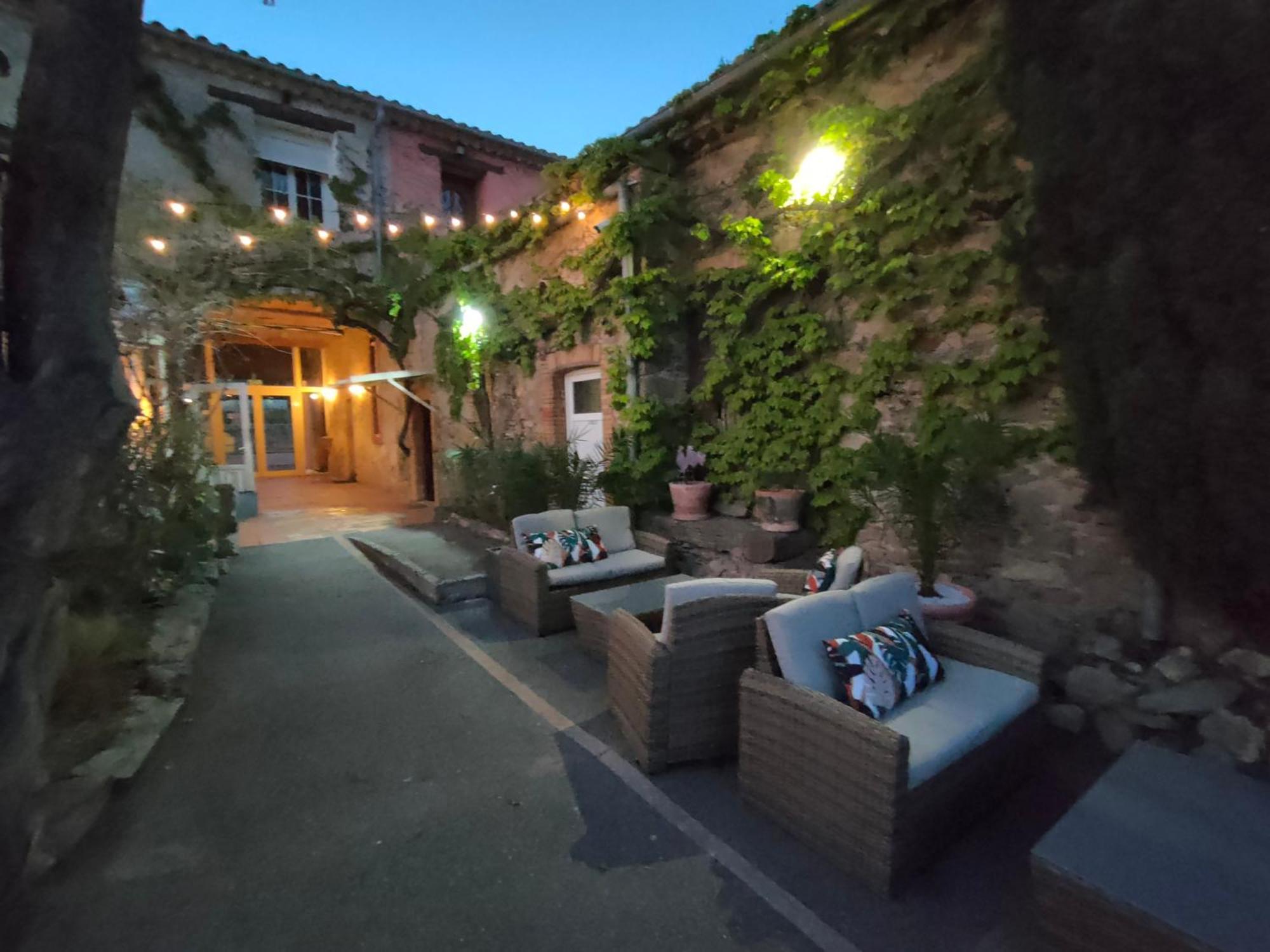 Hotel Restaurant L'Art Des Mets By Cote Jardin Conilhac-Corbières Kültér fotó